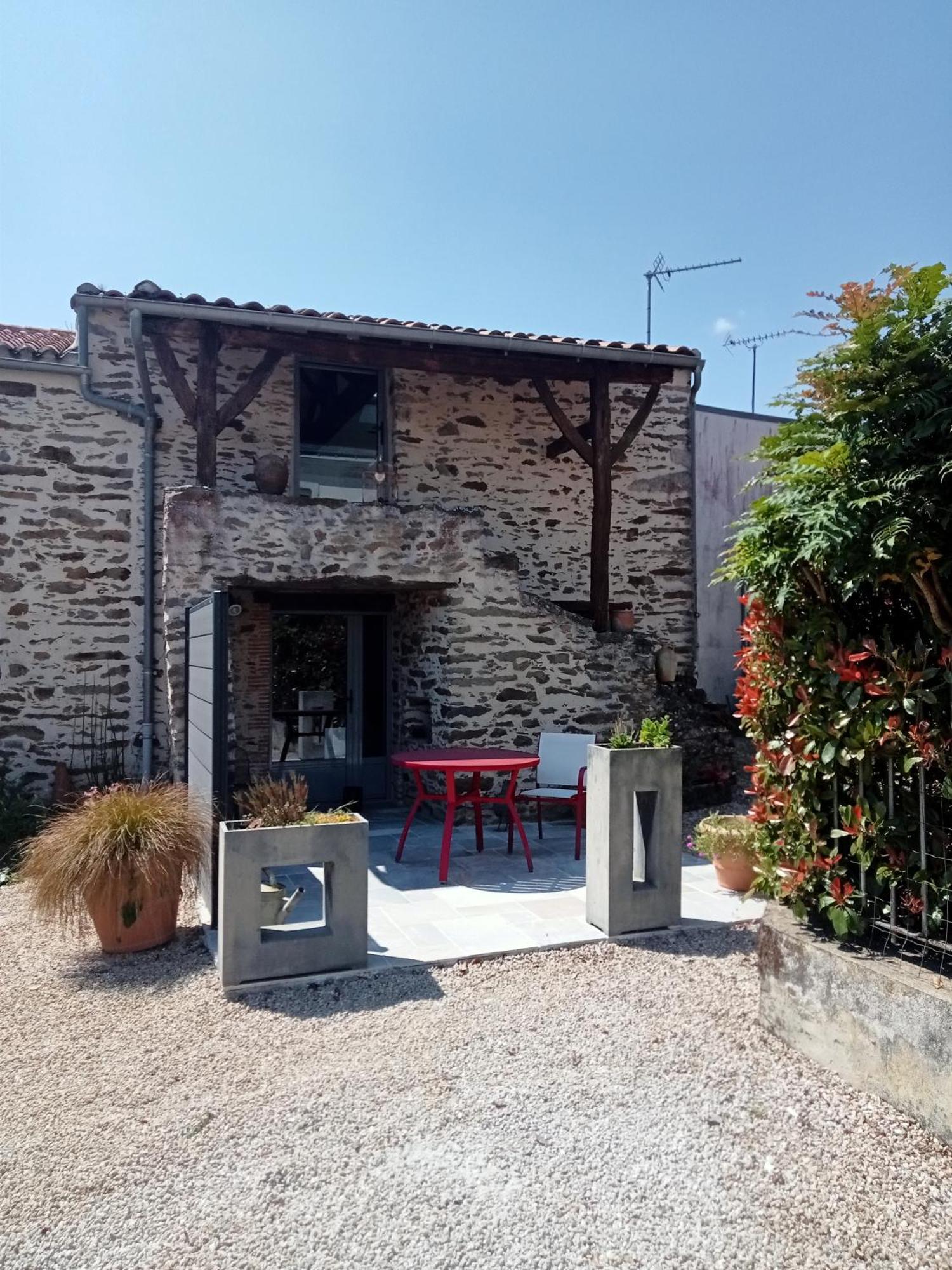 Bed and Breakfast Fleur De Vigne Monnieres  Экстерьер фото